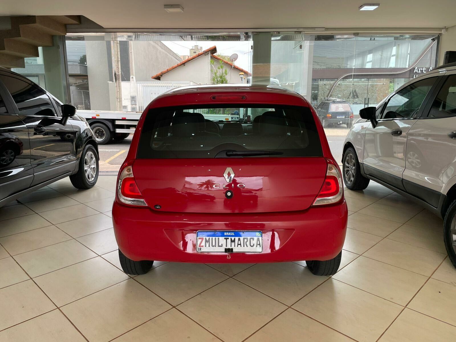 Imagem do veículo  RENAULT CLIO 1.0